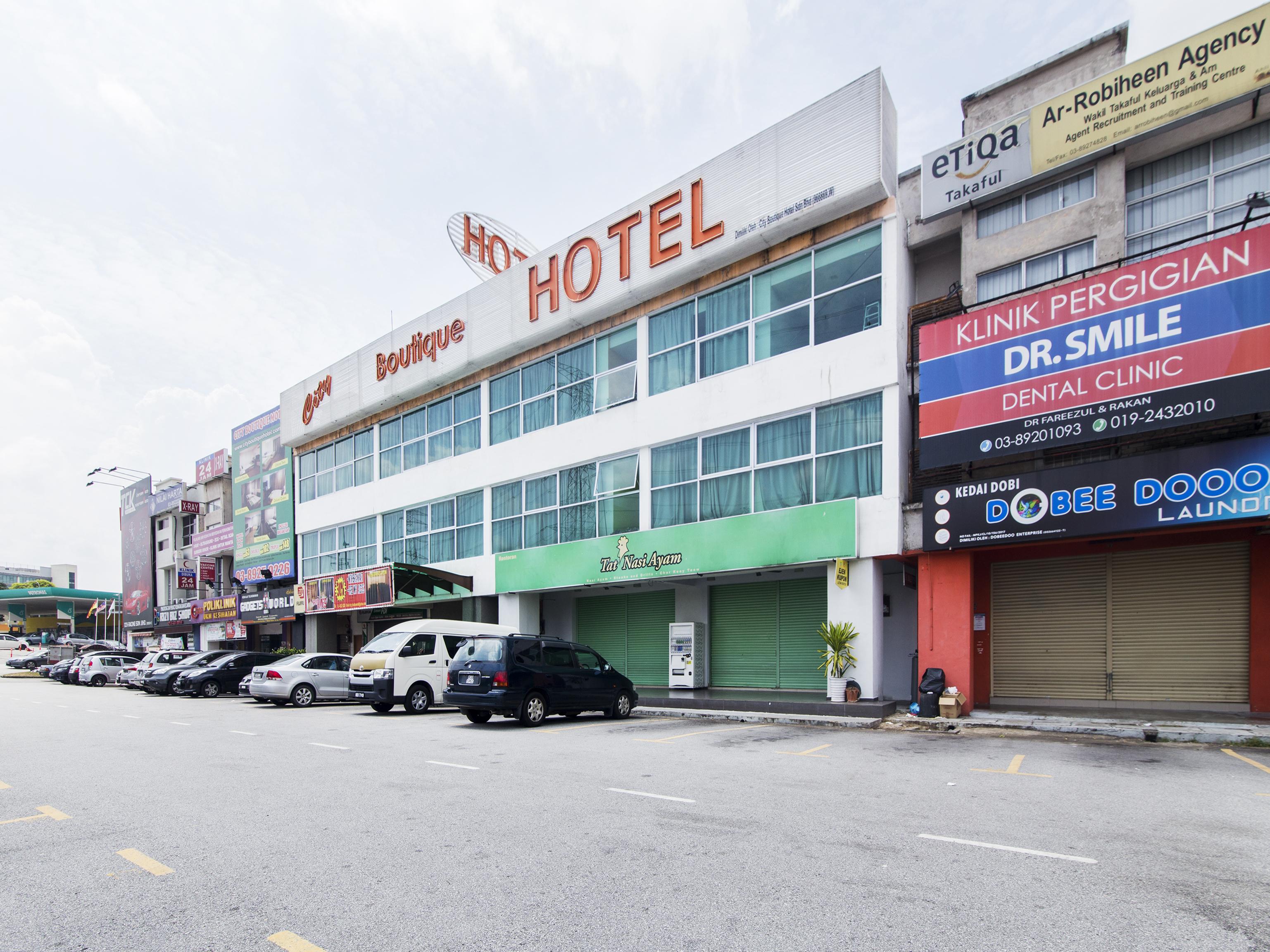 Oyo 419 City Boutique Hotel Bangi Dış mekan fotoğraf